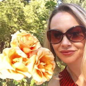 Meet your Posher, Jade